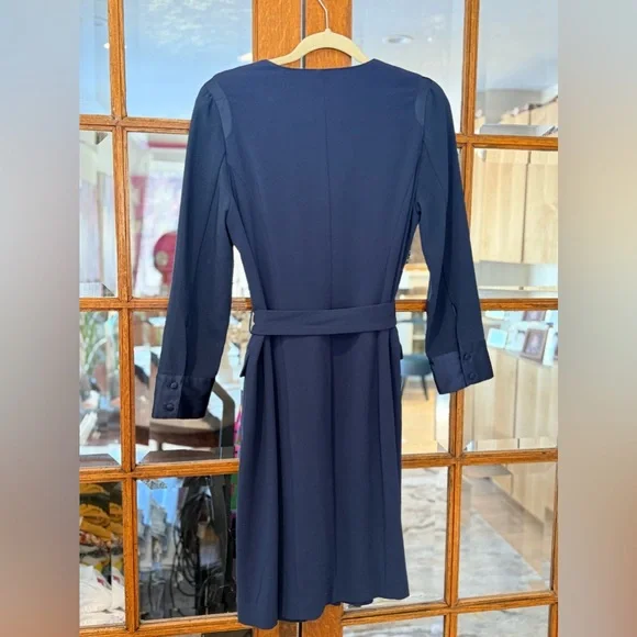 Simply Vera by Vera Wang Navy Women’s Coat Dress. Size 6. - Picture 4 of 6